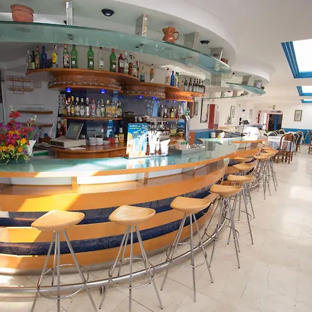 Apartamentos Pez Azul-2